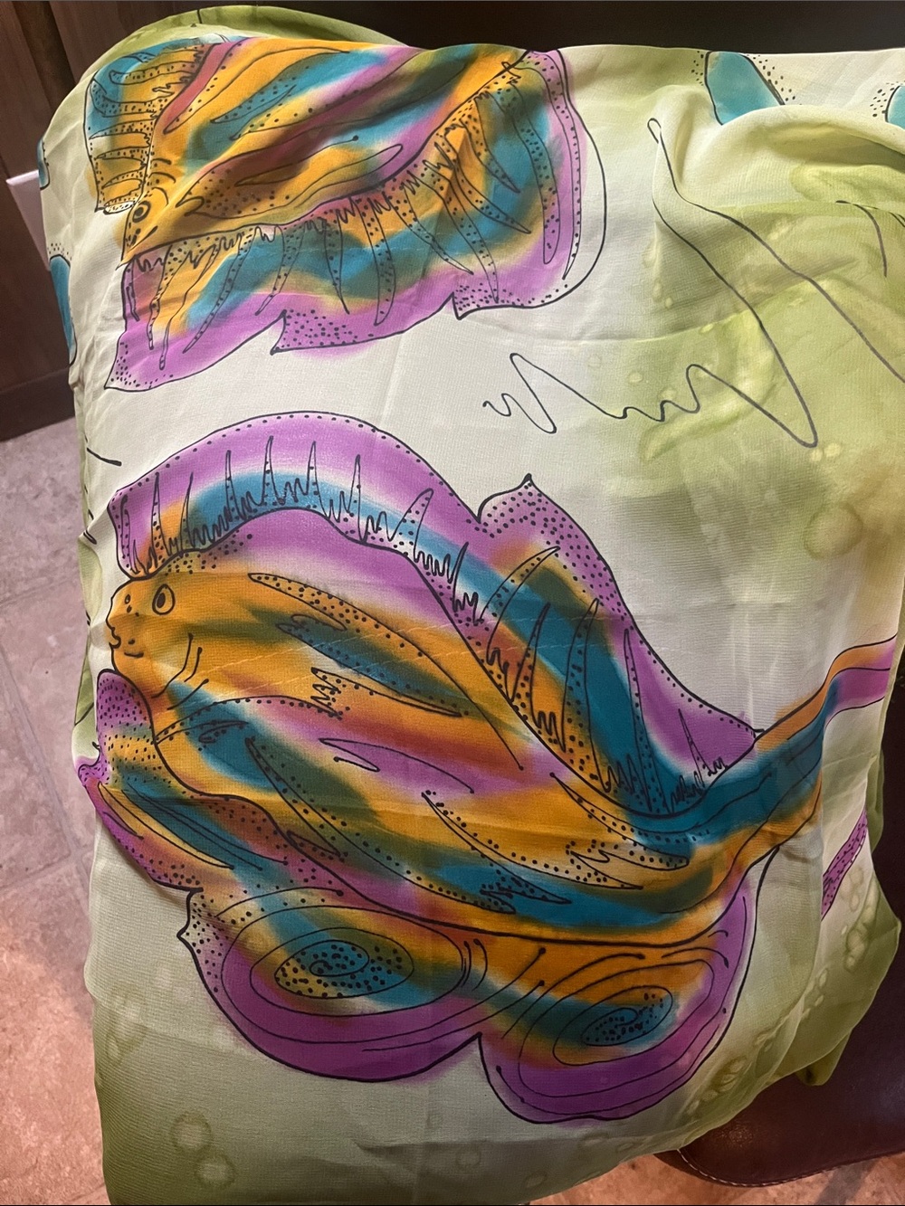 Green fish/sea print art to wear sarong scarf w/hand tied fringe. Beach Summer - Picture 7 of 9